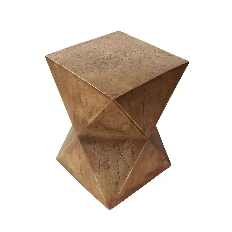 Table d’appoint en béton léger peint à la main