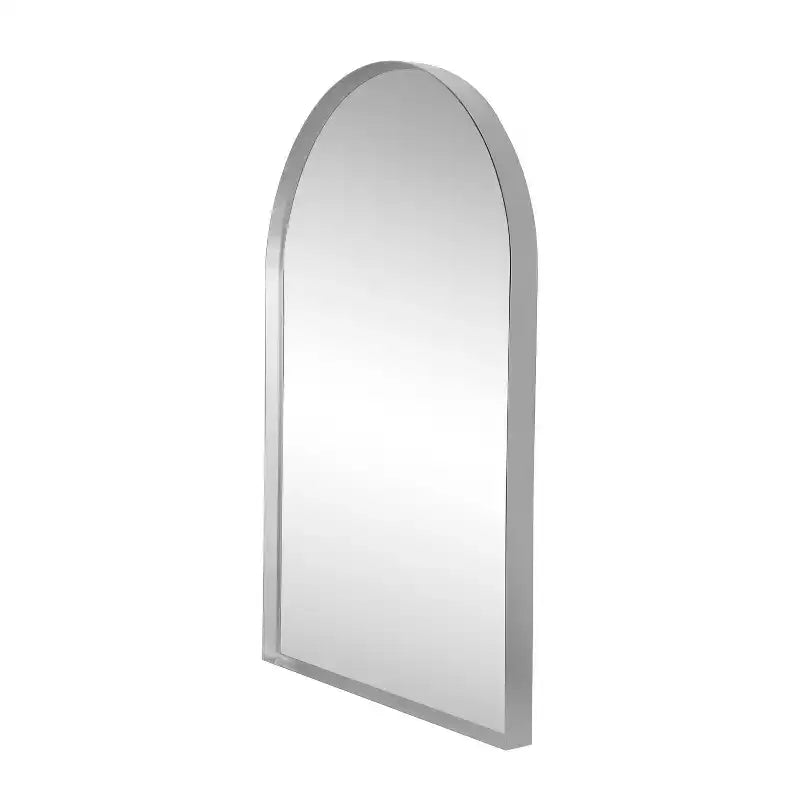 Wandspiegel mit gewölbtem Metallrahmen