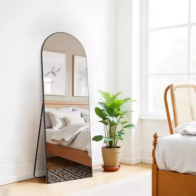 Miroir pleine longueur en bois massif en arc de 71x31, miroir sur pied noir