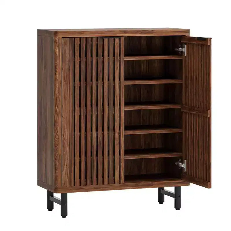 Zapatero de madera de 6 niveles con puertas de celosía y estantes ajustables